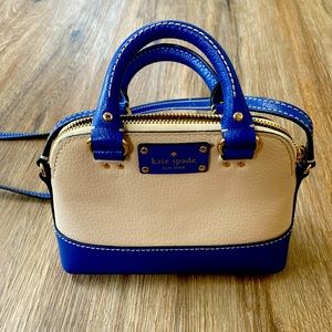 Small Kate Spade purse